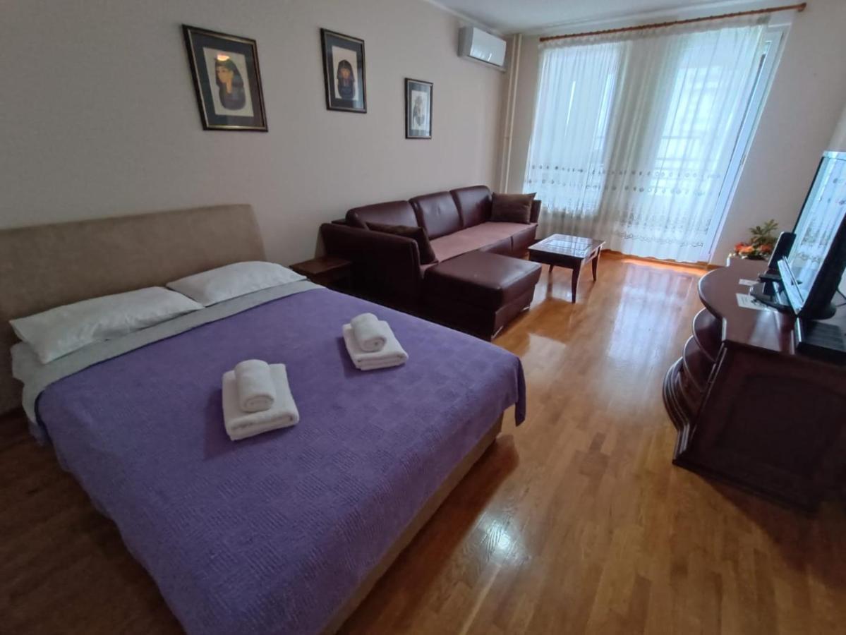 Apartments Belville Lux Belgrado Quarto foto