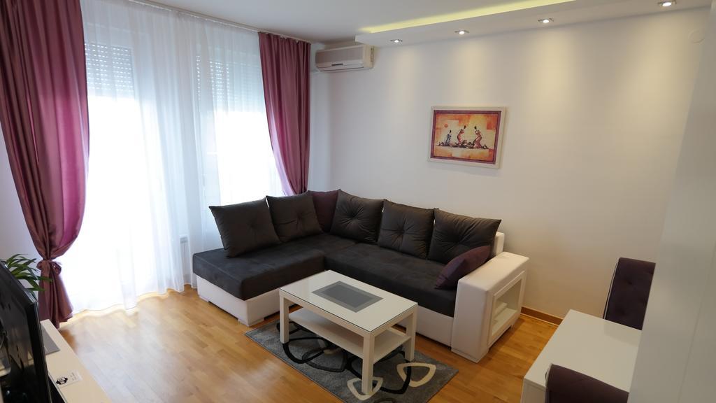 Apartments Belville Lux Belgrado Exterior foto